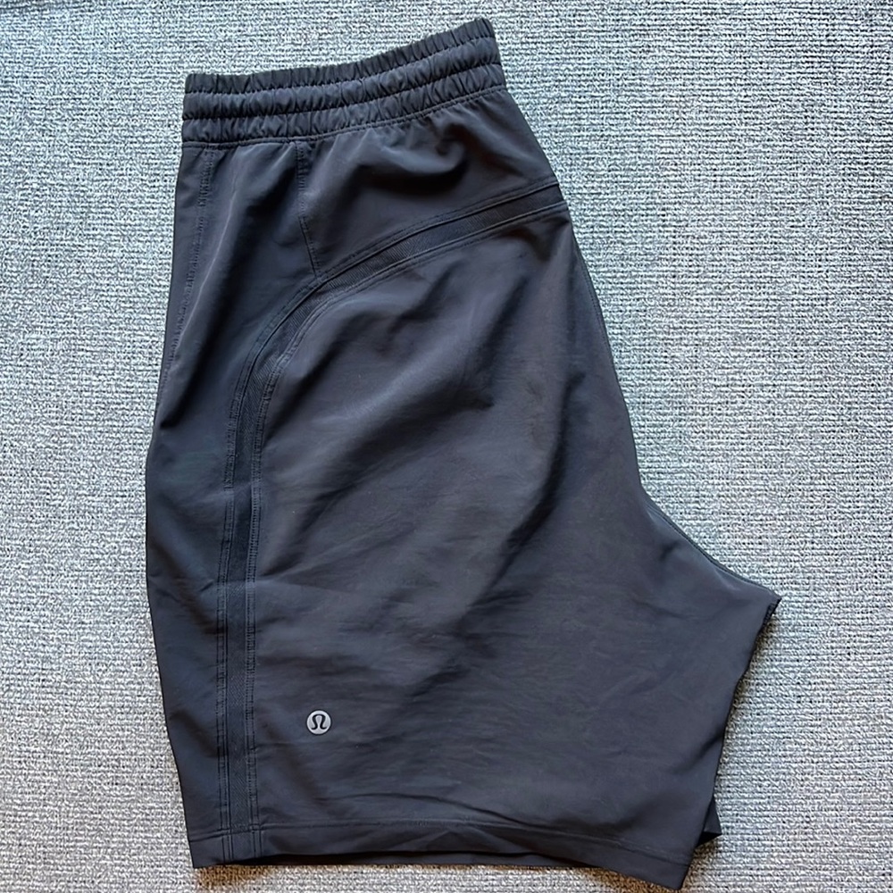 Lululemon Pace Breaker Linerless Short 7”